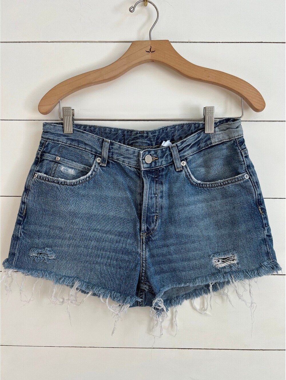 H&M Denim Cutoff Jean Shorts Women's Size 6 Low-waisted Boho Summer Beachy